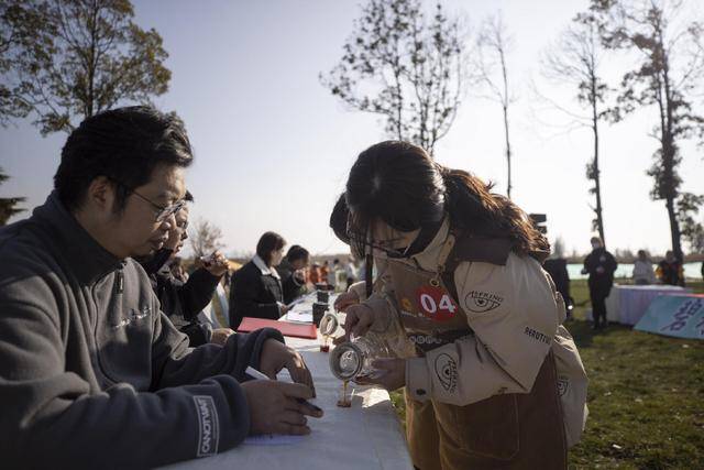 道这场咖啡师职业技能竞赛很精彩pg电子平台超千人参与！六甲街(图6)