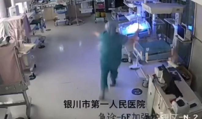 学逃生后续来了！网友表示：这嘉奖是不是低了pg电子免费试玩模拟器地震中高中生背起同(图15)