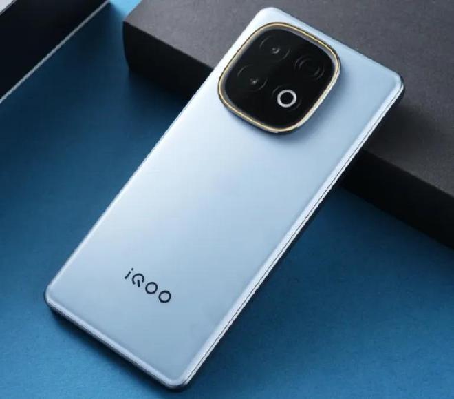 跌可以“闭眼买”的3款旗舰手机还能再战5年pg电子娱乐平台16GB+512GB售价暴(图5)